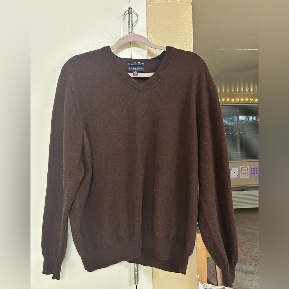 Club Room Men's Brown V-Neck Sweater